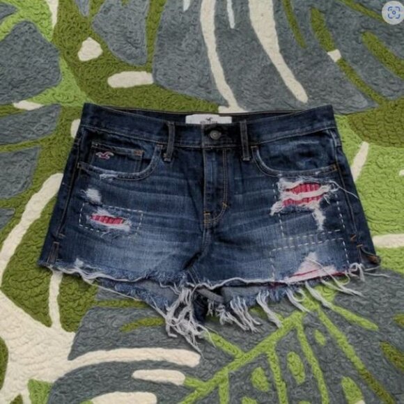 Hollister Pants - Hollister vintage distressed denim shorts 28